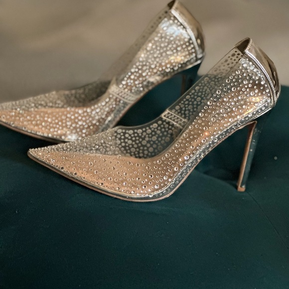 Brand New Steve Madden Kaiden Pump!! - Picture 2 of 6